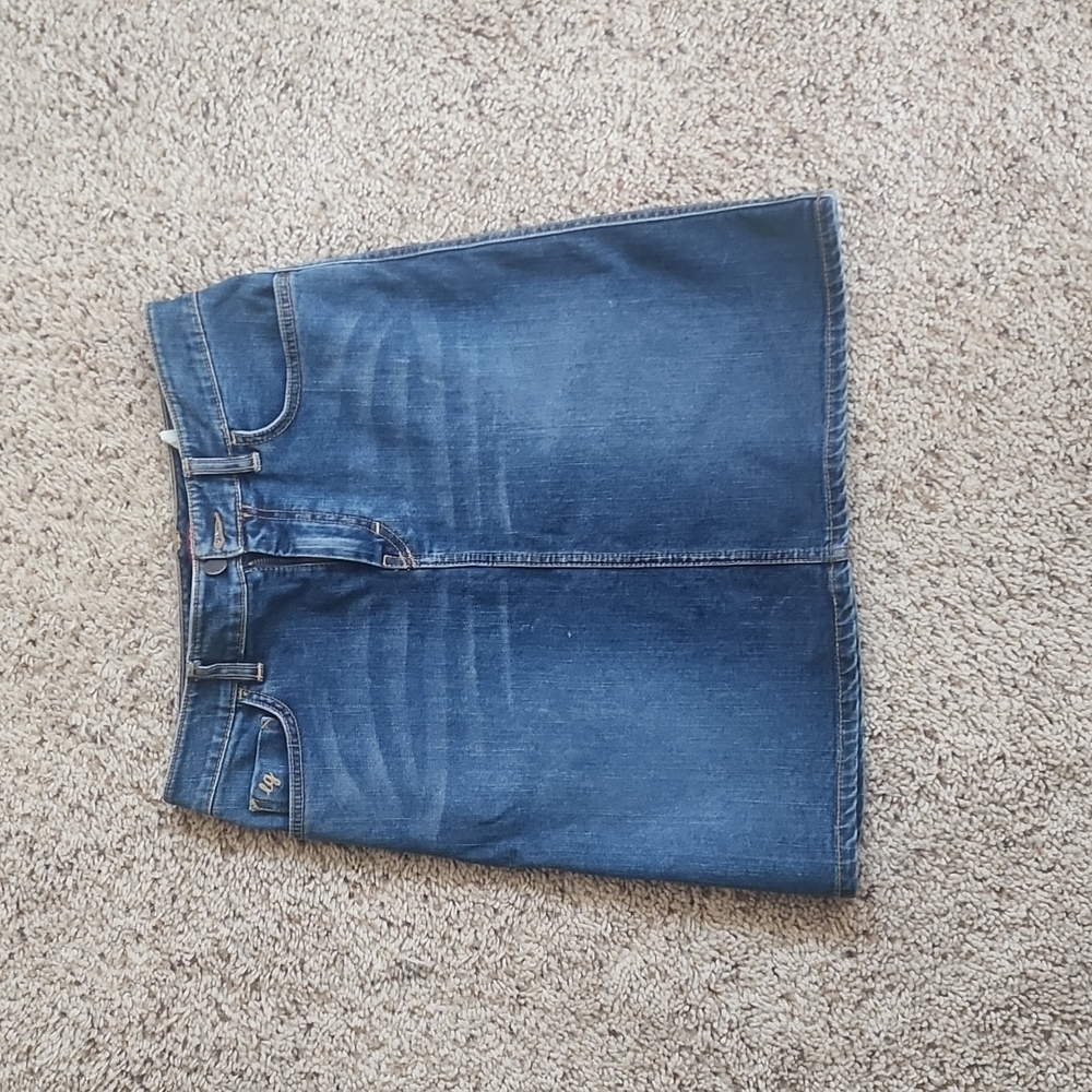 H & M jean skirt